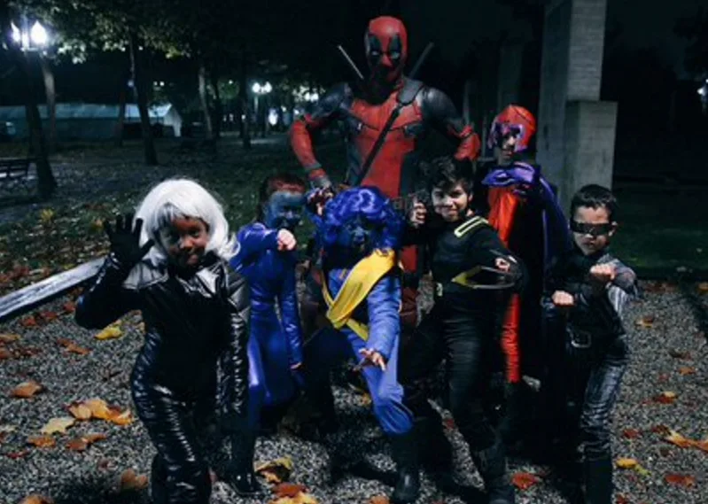 Du betrachtest gerade Deadpool – Halloween Viral Video